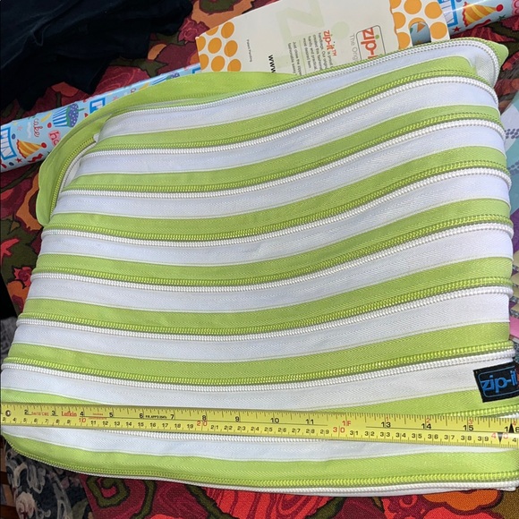Chic Lime and White Striped Crossbody Bag - Picture 7 of 9